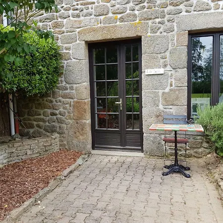 Le Grand Domaine Du Rocher Bonnemain Exterior photo